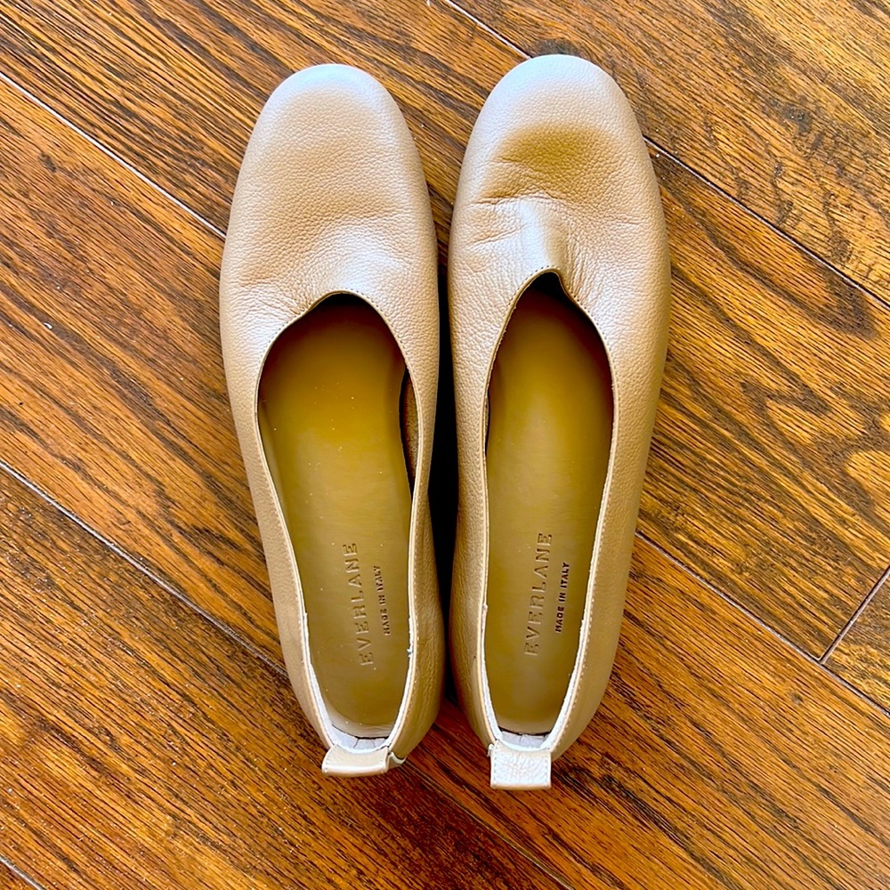 EVERLANE GLOVE FLAT SIZE 7.5